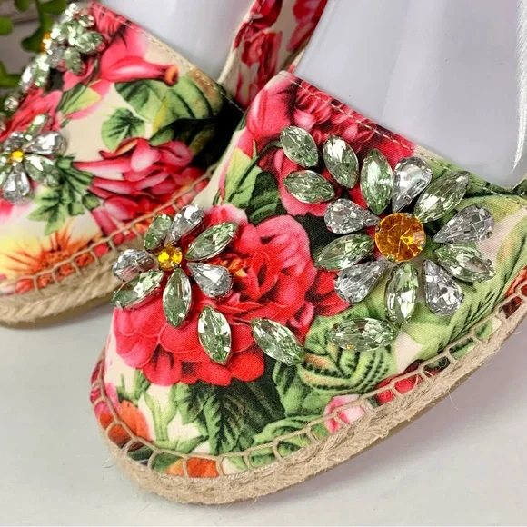 Yellow Box Lucetta Jewel Embellished Floral Slip On Espadrilles - Picture 2 of 9